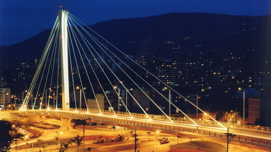 puente los fundadores de envigado