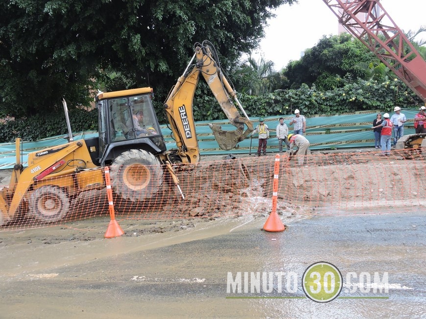 tubo de aguas negras en el poblado (18)(1)