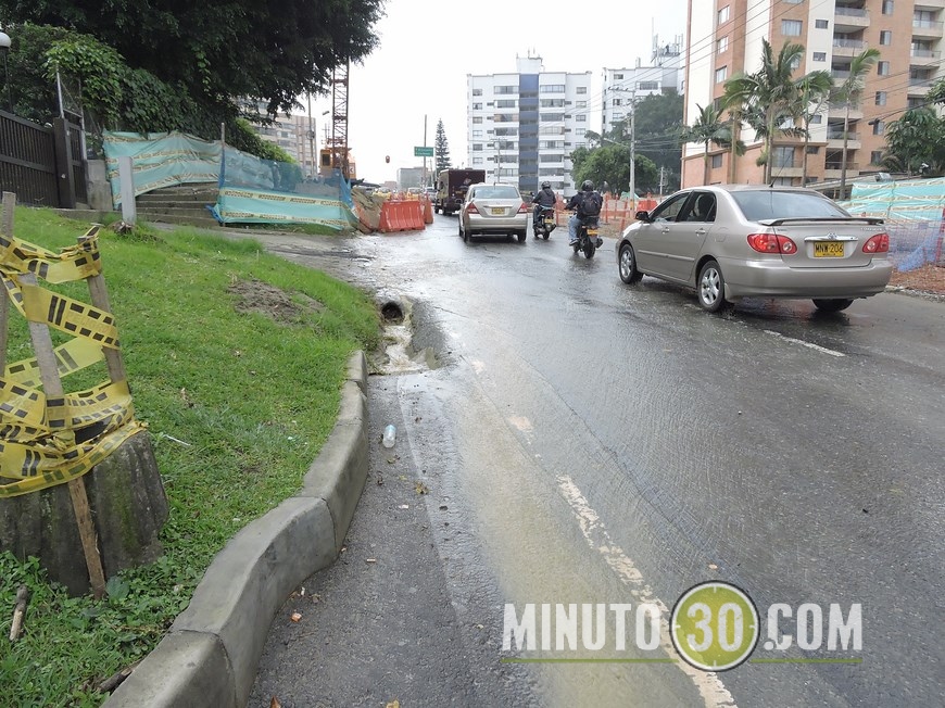 tubo de aguas negras en el poblado (2)(1)