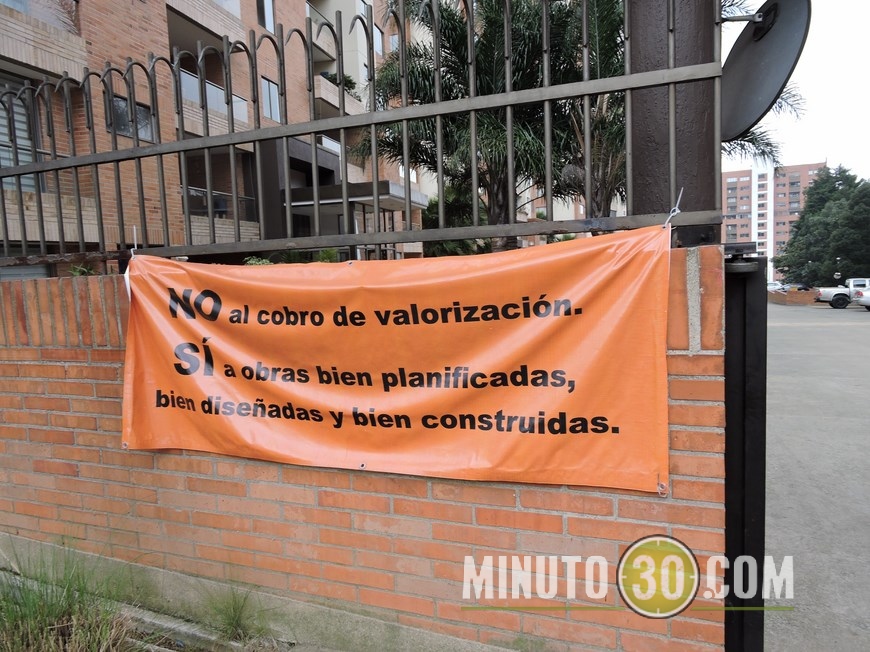 tubo de aguas negras en el poblado (21)(1)