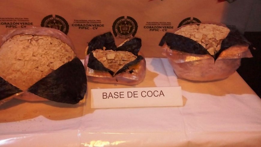 Policía decomisó más de 18 kilos de base de coca que estaban camuflados en un cargamento de frutas 6 Foto: Policía Antioquia
