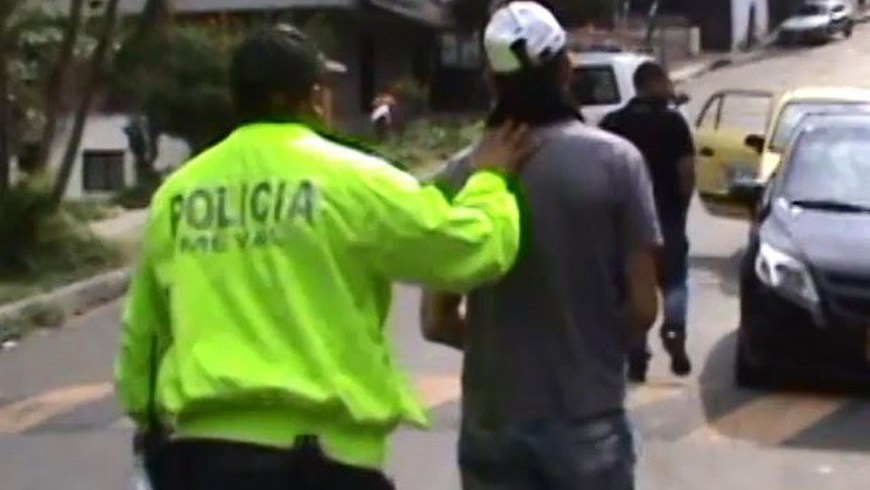 Momento de las capturas. Foto: Policía Metropolitana.