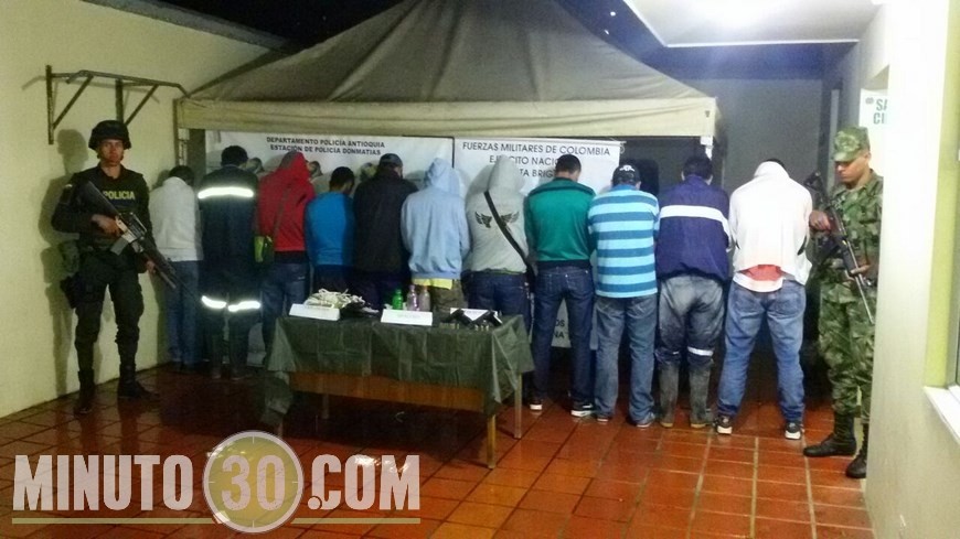 Mineros ilegales capturados en Don Matías 2 Minuto30.com