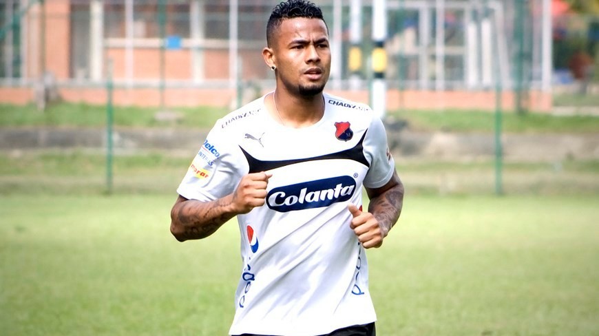 Charles Monsalvo durante un entrenamiento. Foto tomada de Dalerojo.net