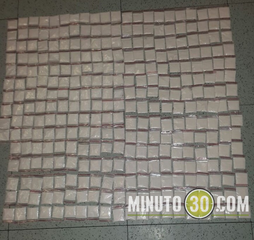 DROGA HALLADA EN EL CENTRO (4)