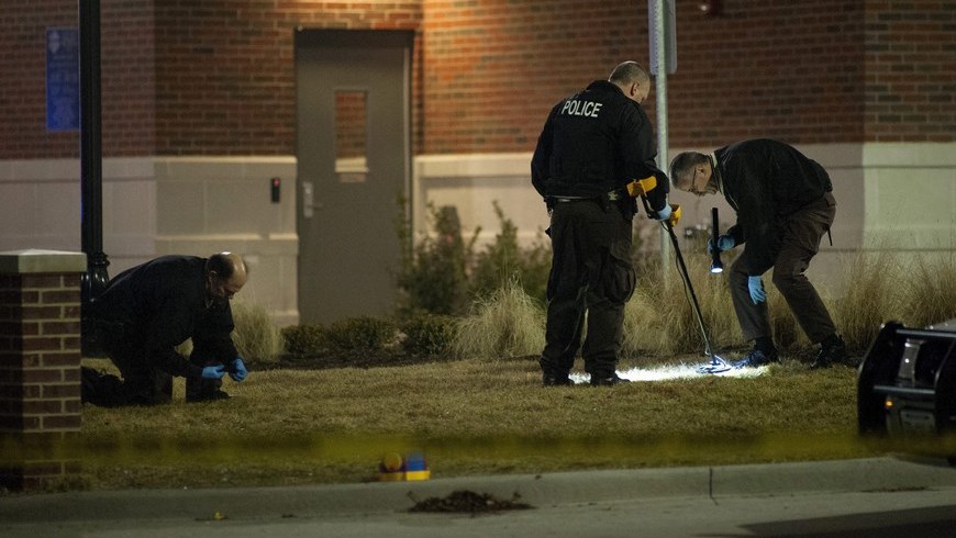 Disparan a dos agentes en Ferguson 1