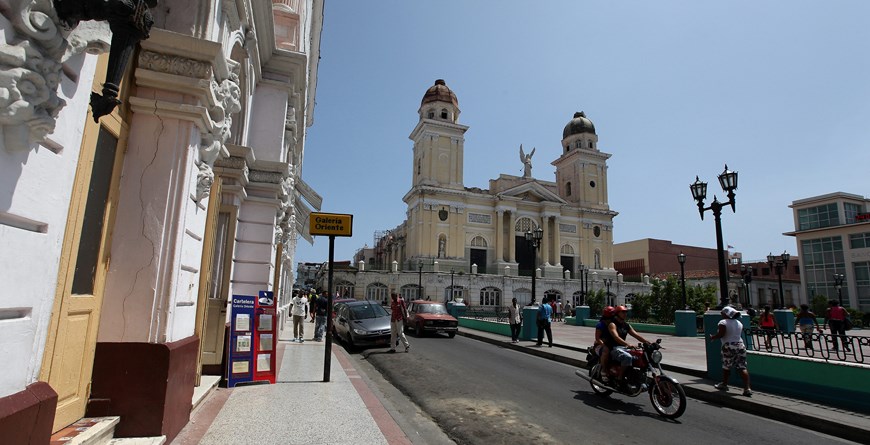 VIDA DIARIA EN SANTIAGO DE CUBA