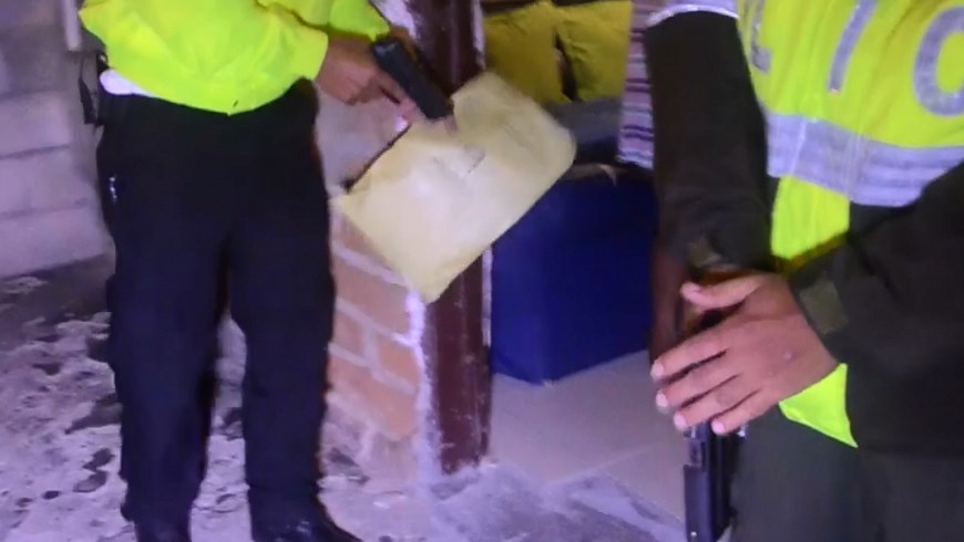 En La Alpujarra avanzan las audiencias en contra de 12 presuntos 'Machacos' 3 En el momento de la captura de los presuntos miembros de 'los Machacos'. Foto: Cortesía