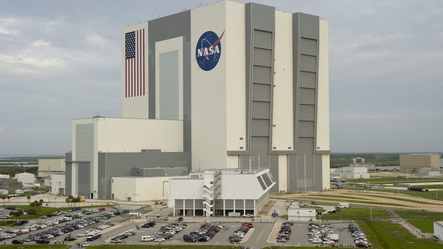 Para el astrofísico, nadie va a invertir en una compañía que planea una misión con un alto riesgo de muerte y de pérdida de millones de dólares. "No veo un modelo de negocio que sustente viajes a Marte", a menos que sean financiados por la NASA, recalcó. EFE/Archivo