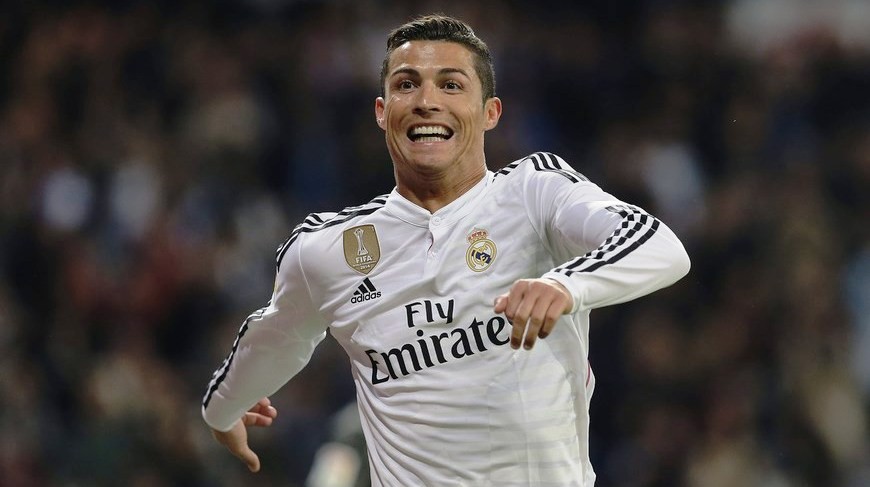 Cristiano Ronaldo celebra un tanto anotado en la casa blanca.