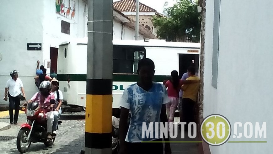 Fotos: Un hombre fue asesinado en un salón de juegos de Santa Fe de Antioquia 15 ASESINATO EN SANTA FE DE ANTIOQUIA (2)