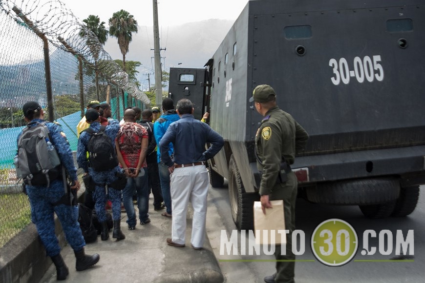 Fotos: En el operativo contra el 'Clan Úsuga' también cayó una proxeneta 7 Capturados en la redada contra el 'Clan Úsuga'.