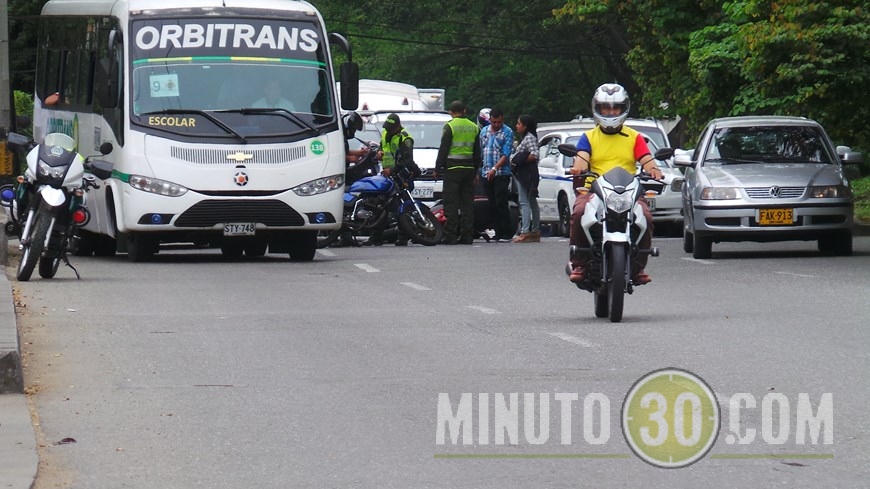 CHOQUE EN EL POBLADO (4)