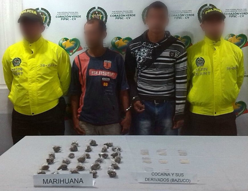 Capturados con droga durante un allanamiento en Amalfi 2 Foto: Policía Antioquia.