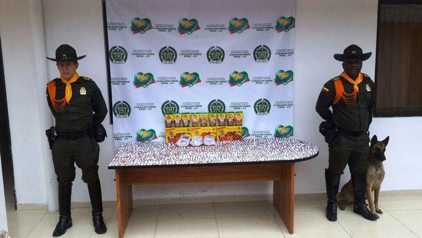 EN FOTOS: Dos hombres fueron sorprendidos con droga camuflada mientras se transportaban en buses intermunicipales 3 Foto: Policía Antioquia.