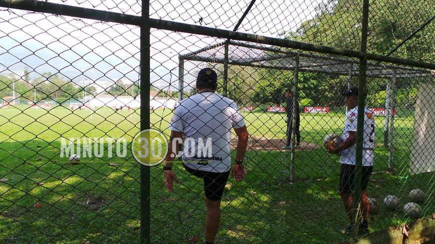 El técnico del DIM, Hernán Torres, no espera un Cali metido debajo de los palos 1 Hern%C3%A1n Torres1