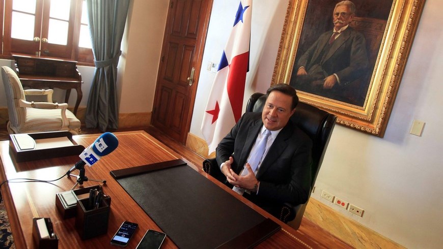 El presidente de Panamá, Juan Carlos Varela, durante entrevista en la Presidencia de Panamá, Ciudad de Panamá. EFE