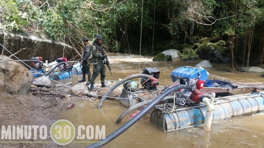 EN FOTOS: Fueron capturados por extraer oro sin permiso en Santa Rosa 6 Foto: Cortesía
