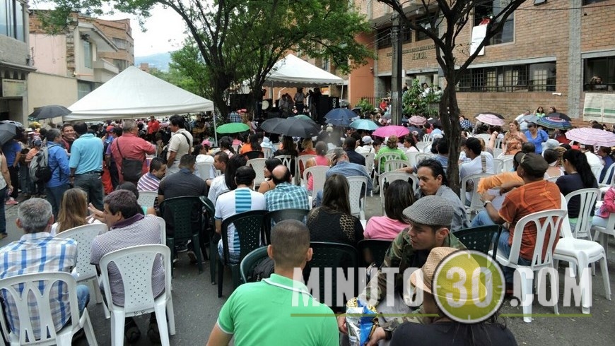 PLANTÓN DE MAESTROS (1)