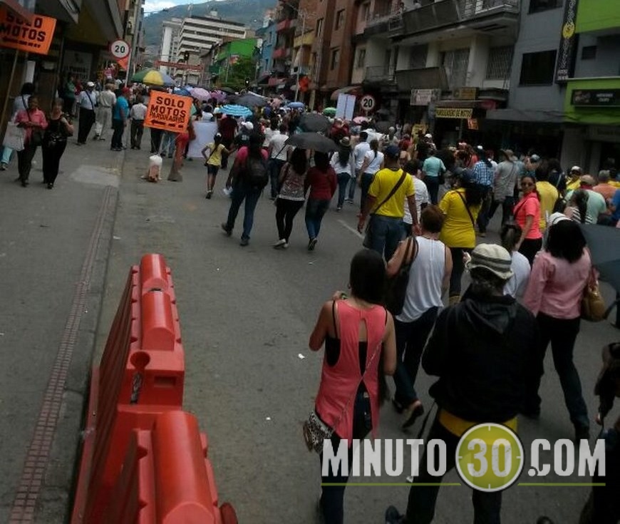 PLANTÓN DE MAESTROS EN SAN JUAN (3)
