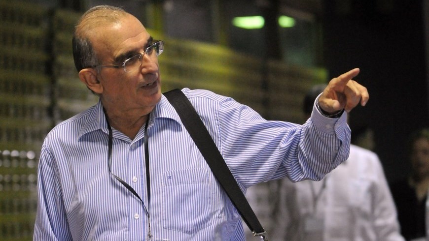 Este viernes se reanudarán los diálogos en La Habana, tras el anuncio de la suspensión de bombardeos.