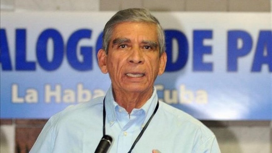 El general Mora tiene previsto viajar a Cuba para retomar su participación en las negociaciones con las FARC este viernes.