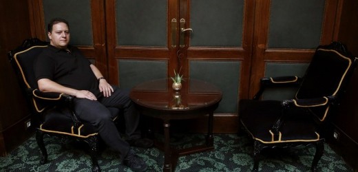 Hijo de Pablo Escobar asegura que capo fue traicionado por su madre y hermano