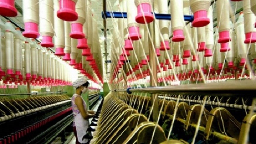 La Cámara Colombiana de Confección celebra la medida del Gobierno de no adoptar salvaguardias al sector textil 2 La CCC&A celebró la medida del Gobierno Nacional de adoprtar salvaguardias en el sector textil. Foto: Encolombia.com. Cortesía.