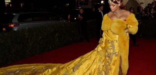 Los trajes de Rihanna y Sarah Jessica Parker en el Met desconciertan a China