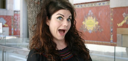Caitlin Moran se declara “la tía sexy y sucia que les enseñará todo a las jóvenes”