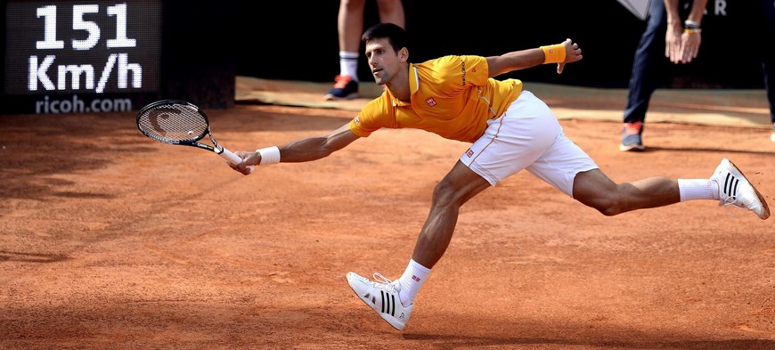 Djokovic sufre y Serena Williams convence en su estreno en Roma 1 10787930 Copiar