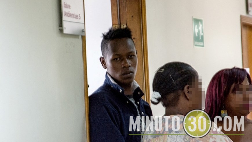 CARLOS ALBERTO CHAVERRA (1) (Copiar)