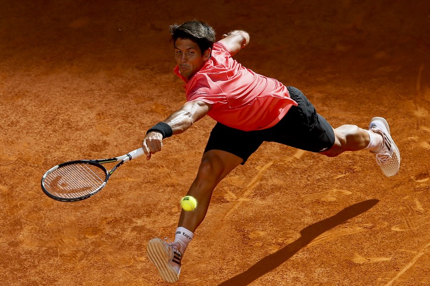 David Ferrer gana la batalla a Verdasco y logra los cuartos de final 2 El tenista español Fernando Verdasco, durante el partido frente a su compatriota David Ferrer, correspondiente a la tercera ronda del torneo de tenis de Madrid que se disputa en la Caja Mágica. EFE/JuanJo Martin.