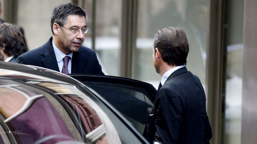 El presidente del FC Barcelona, Josep Maria Bartomeu (i). EFE/Archivo