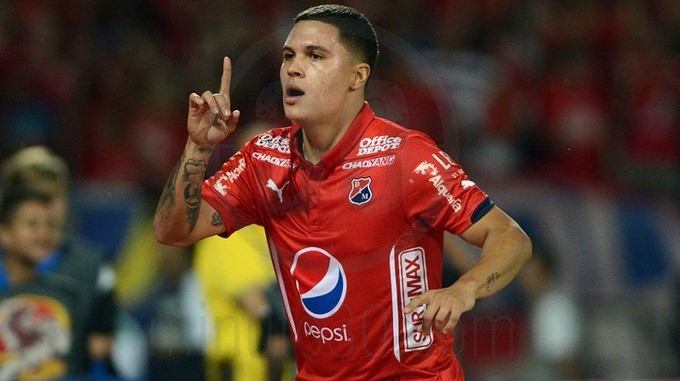 Quintero le dio el triunfo al DIM en su reaparición 1 Juan Fernando Quintero anota de penal en la victoria de Independiente Medellín sobre Once Caldas. Fecha 4 Liga Águila