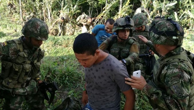 Ejército capturó a tres integrantes del 'Clan del Golfo' en Apartadó