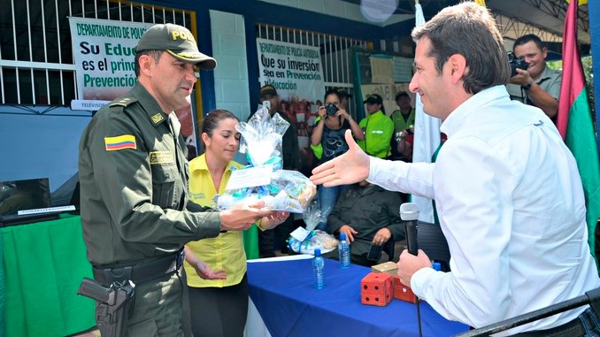 VIDEO Y FOTOS: La Policía recuperó computadores que fueron hurtados de una escuela de Pueblorrico 6 Computadores recuperados por la Policía.