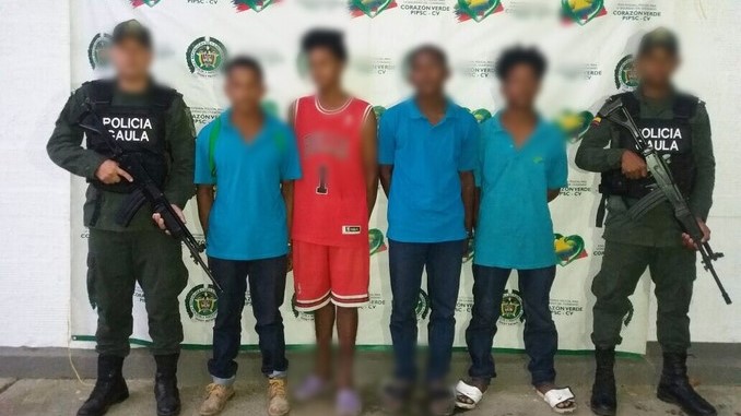 Los capturaron por extorsionar a una mujer a cambio de devolverle sus documentos personales 2 extorsion_apartado
