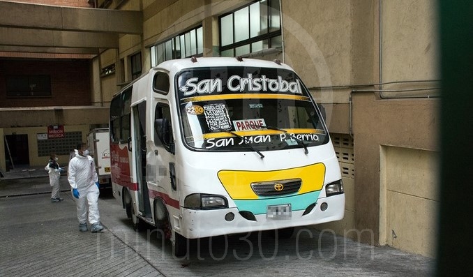 FOTOS Y VIDEO: Menor de edad fue asesinado en una buseta de San Cristóbal 2 homicidio bus 1