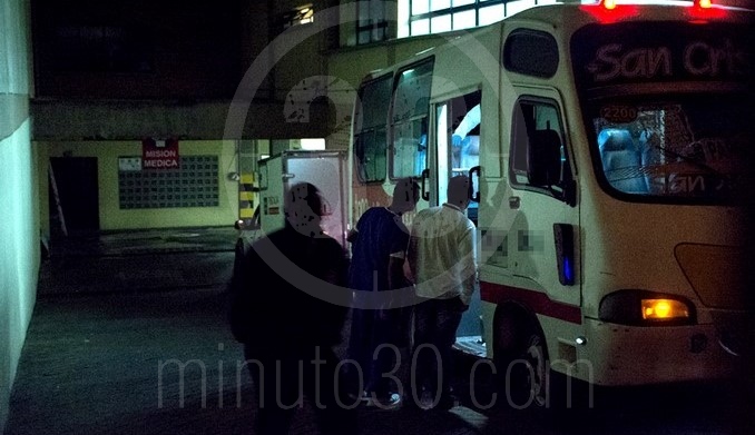 FOTOS Y VIDEO: Menor de edad fue asesinado en una buseta de San Cristóbal 5 homicidio bus 4