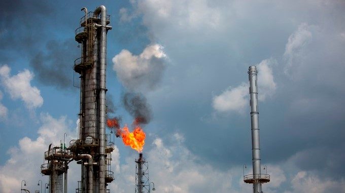 Fotografía de una explotación petrolífera. EFE/Archivo