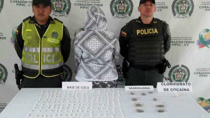 Mujer capturada en La Ceja con gran cantidad de estupefacientes 2 Captura_La_Ceja