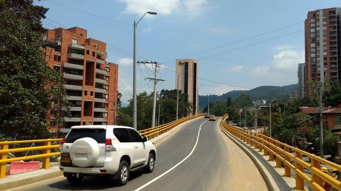 Transversal_Superior_El_Poblado_1