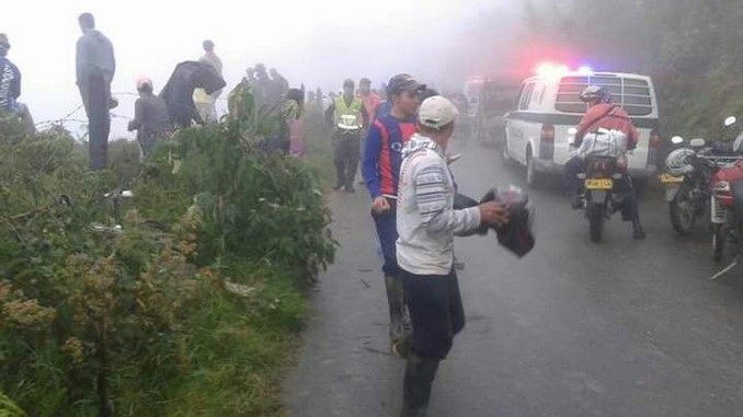 Accidente de bus escalera en la vía Pácora - Aguadas, en Caldas.