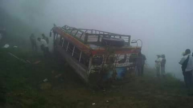 Accidente de bus de escalera en departamento de Caldas.