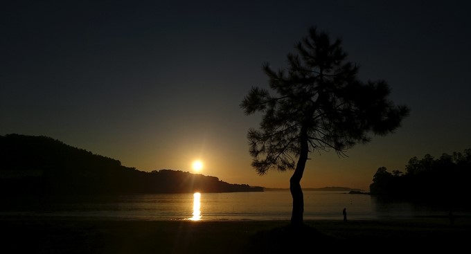 Vista de una puesta de sol. EFE/Archivo