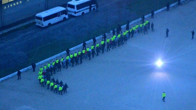 VIDEO Y FOTOS: En Cisneros la Policía arrestó a 41 presuntos integrantes de la banda 'La Vega' 4 Capturados de la banda 'La Vega'.