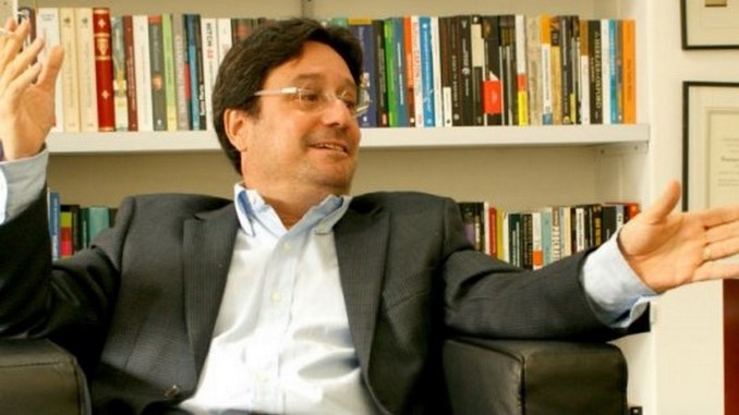 Francisco Santos Calderón, exvicepresidente de la República.