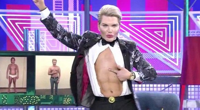 Rodrigo Alves, 'Ken Humano'/ Tomada de Internet