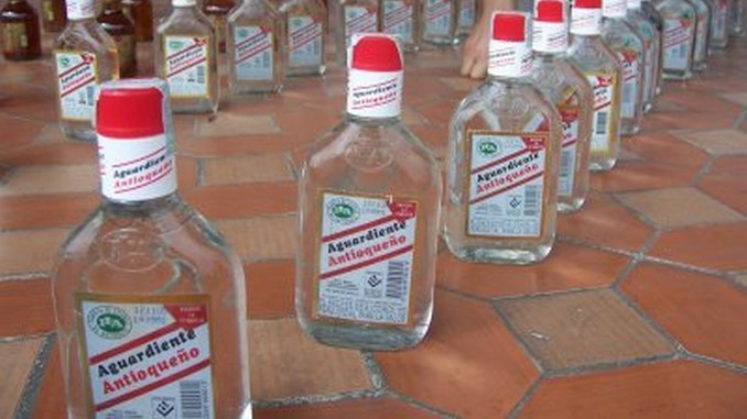 Autoridades incautaron 30 litros de aguardiente adulterado en Cañasgordas